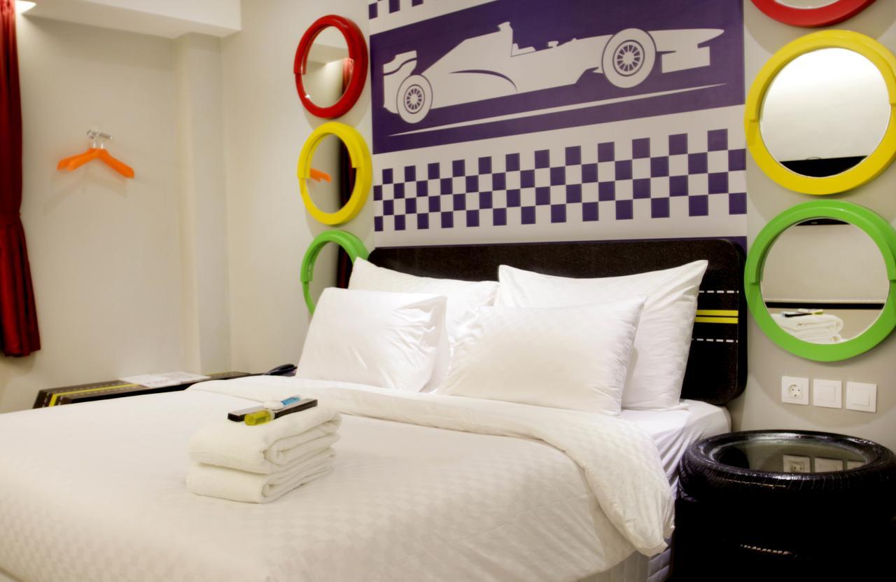 Uniq Hotel Yogyakarta Esterno foto