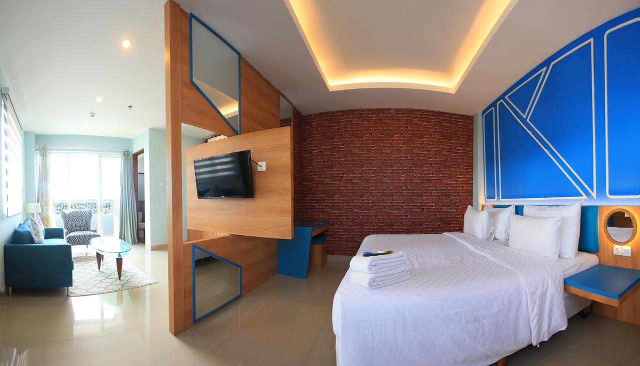 Uniq Hotel Yogyakarta Esterno foto