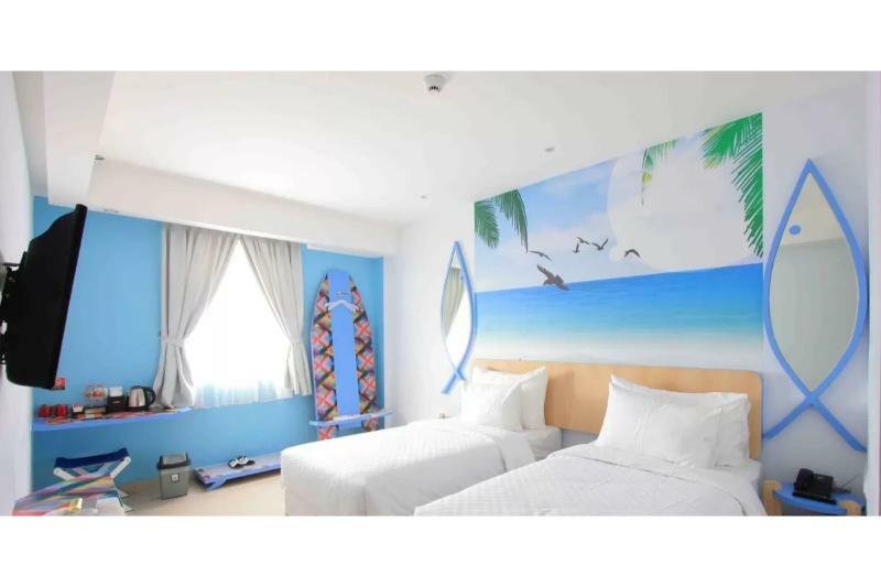 Uniq Hotel Yogyakarta Esterno foto